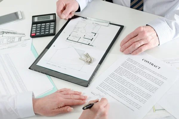 Les documents importants que l'agence immobilière doit fournir à Annecy lors de la vente de votre propriété
