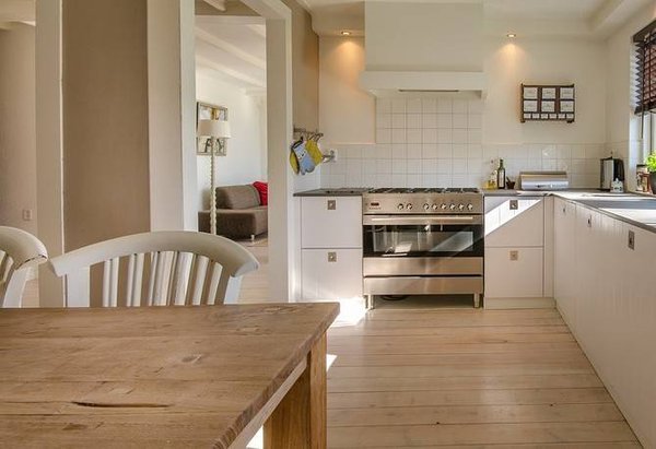 Bien à vendre : est-il intéressant de racheter la cuisine équipée ?
